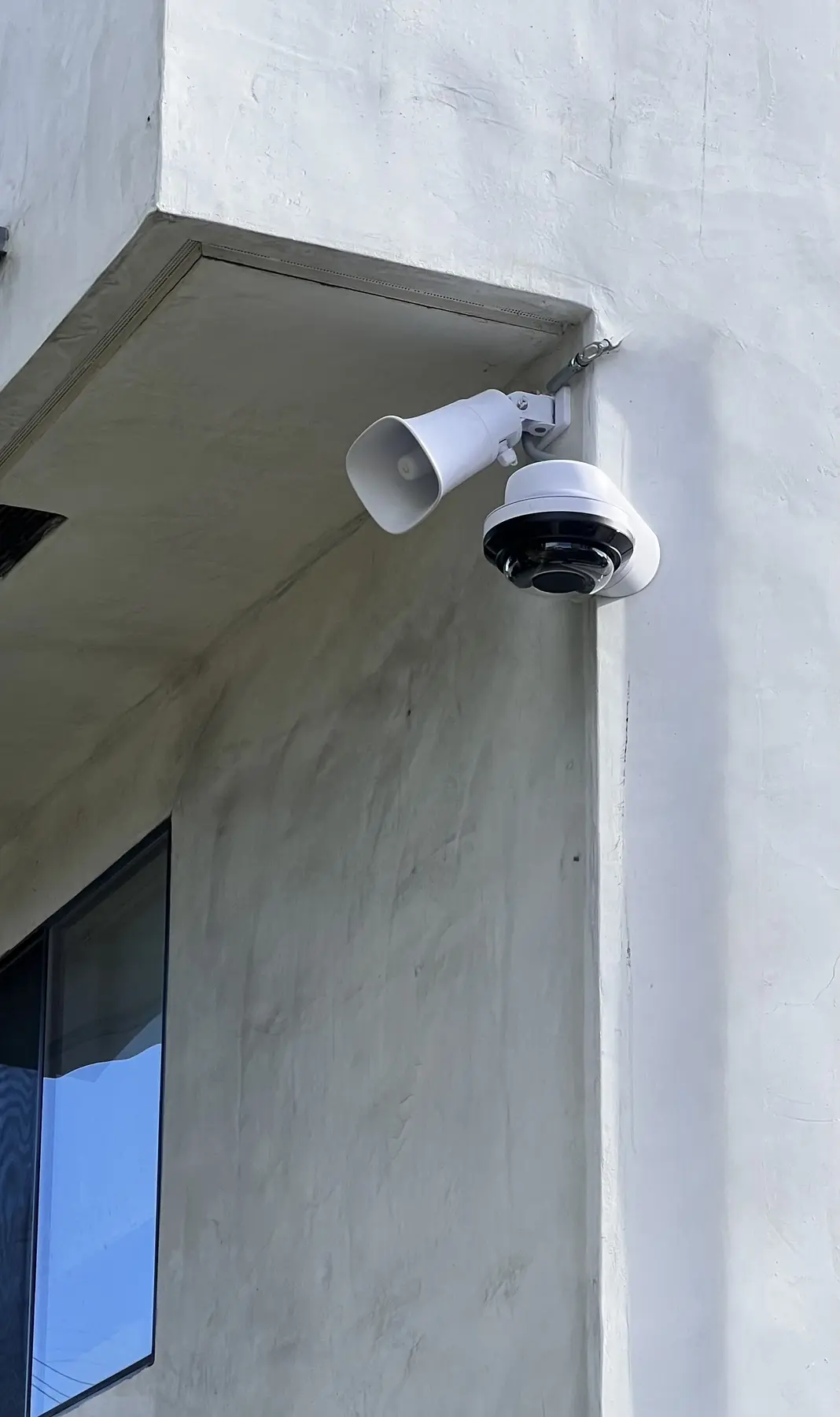Verified video paired with live audio intervention — Three Factor Security fieldwork in Carson